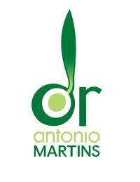 Dr. Antonio Martins Coco Drinks