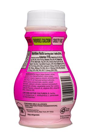 Bored Cow: BoredCow-7oz-2024-AltYogurt-Strawb-Facts
