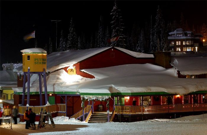 Bulldog Energy Drink: The NEW Bulldog Silver Star Hotel in British Columbia, Canada