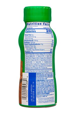 Carnation Breakfast Essentials: Carnation-8oz-2024-BFastEssential-GirlScouts-ThinMints-Facts