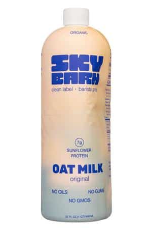 Sky Barn: SkyBarn-32oz-2025-OatMilk-OG-Front